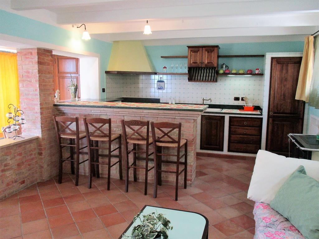 Holiday House Montepulciano - Il Torrino Bagian luar foto